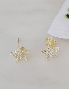 BEAUTIFUL EARRING STAR PAVE